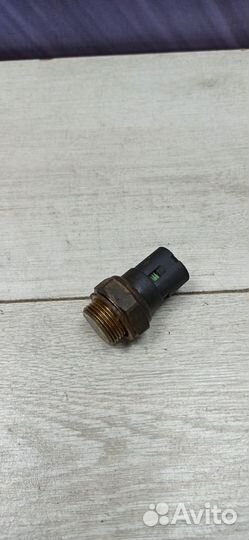 Датчик Renault laguna 1