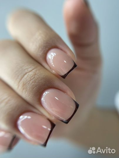 Маникюр/педикюр