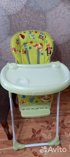 Стульчик для кормления