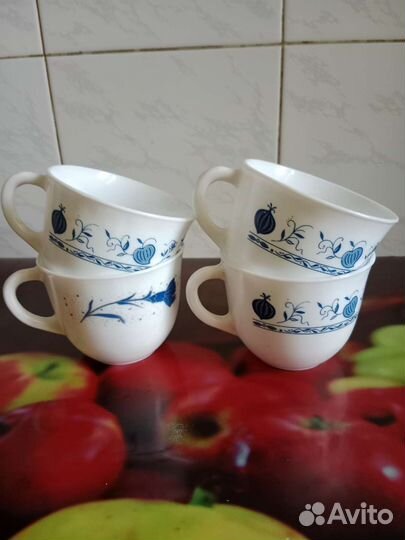 Тарелки, блюдце, блюдо,крушки