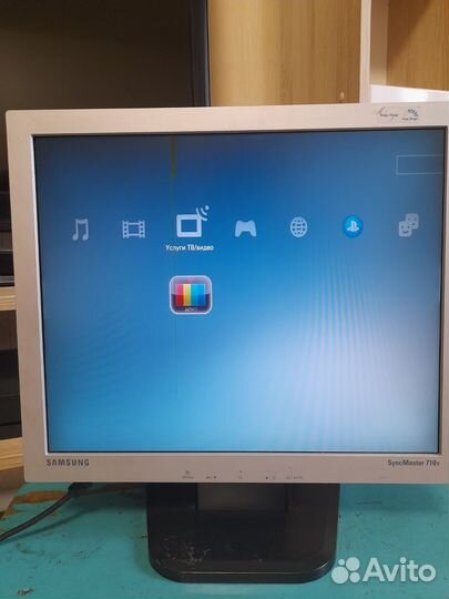Монитор 17 дюймов Samsung