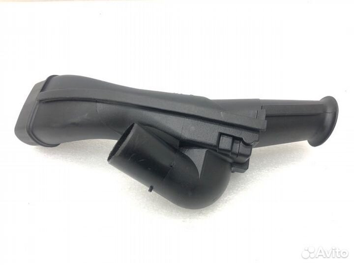 Воздухозаборник Skoda Fabia 5J cgpa 2013