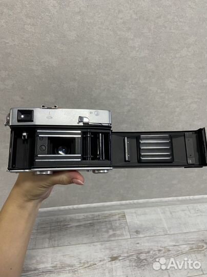 Плёночный фотоаппарат СССР Сокол-2 автомат