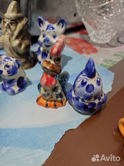 Статуэтки ссср,гжель и просто украшение