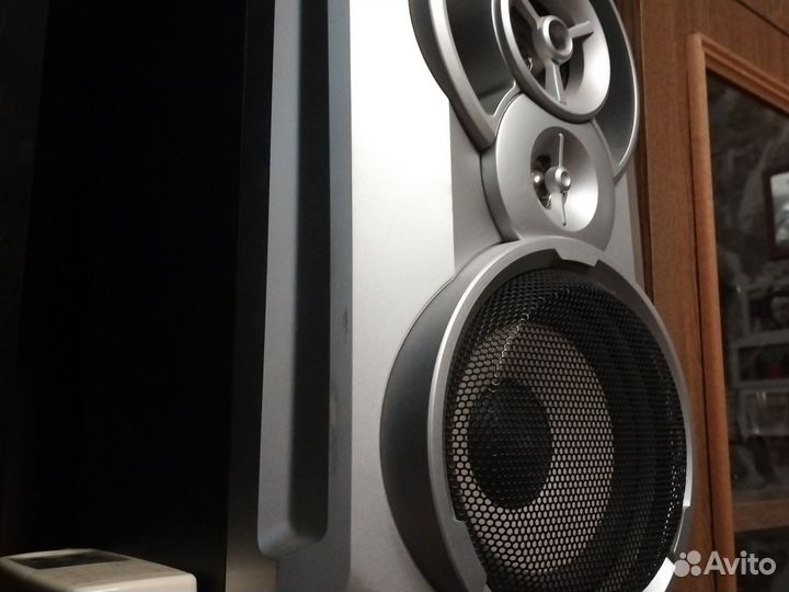 Напольные колонки sony