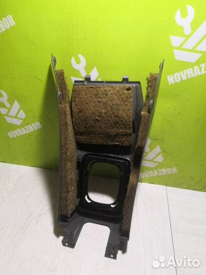 Консоль Сузуки Балено 98-07