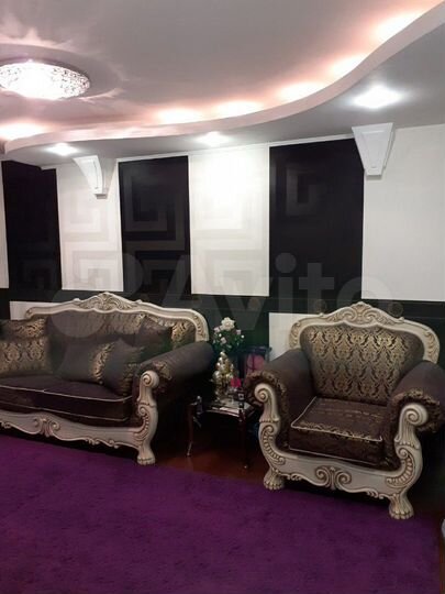 4-к. квартира, 121 м², 4/9 эт.