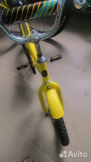 Детский велосипед 16