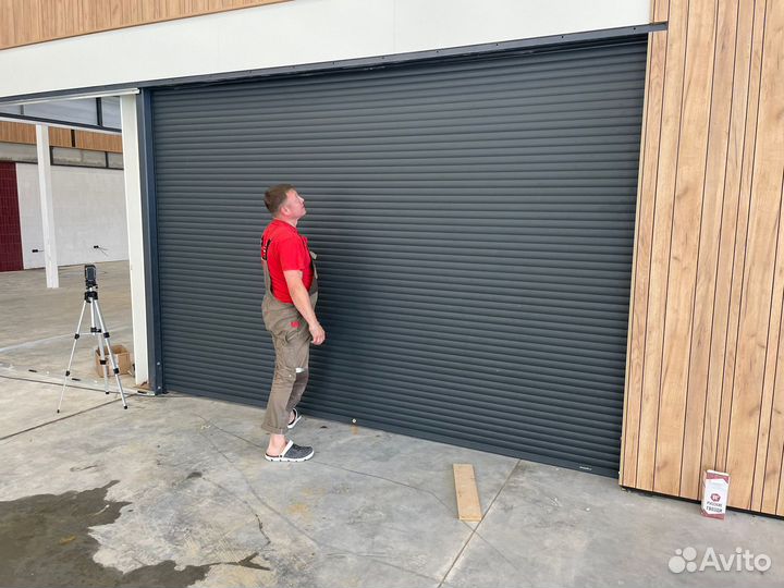 Рольставни 3500 х 2370 ral7016