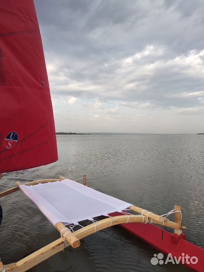 Гавайское каноэ