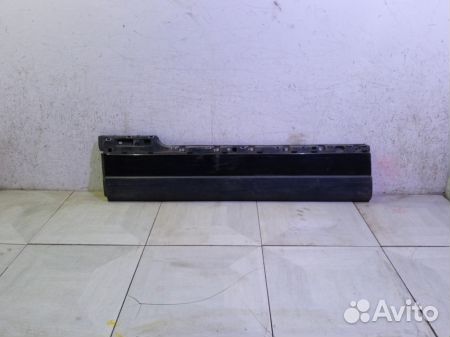 Накладка двери передней левой