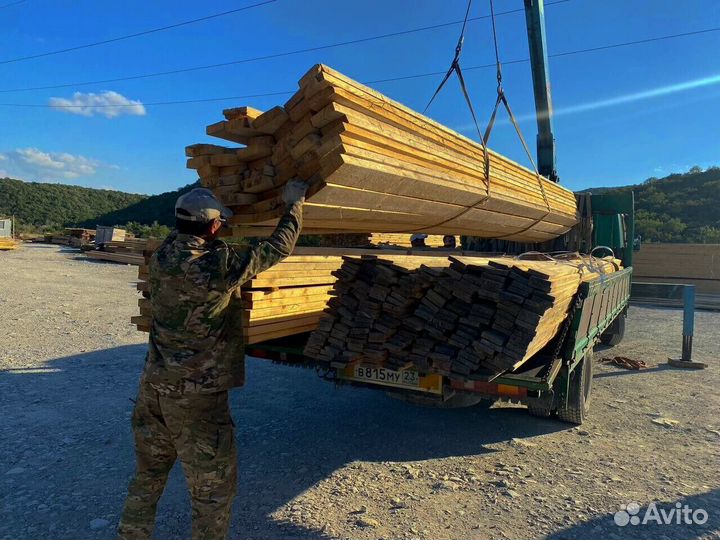 Доска обрезная 50х100х6000. Пиломатериалы
