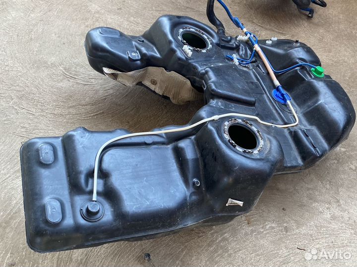 Бак топливный Порш Каен 958