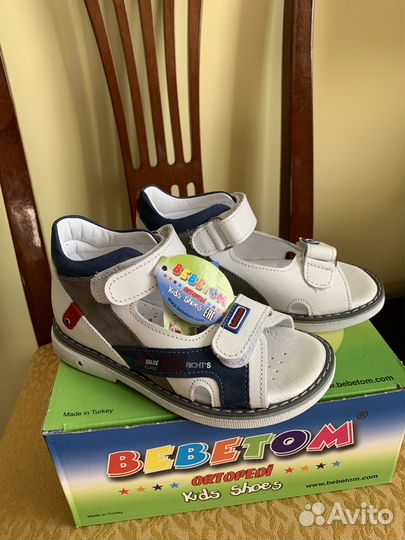 Сандали новые 27р