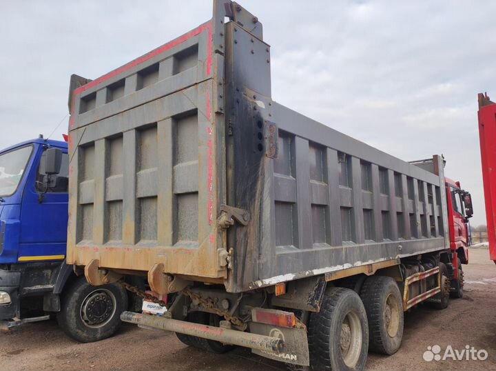 Shacman (Shaanxi) SX33186W366C, 2021