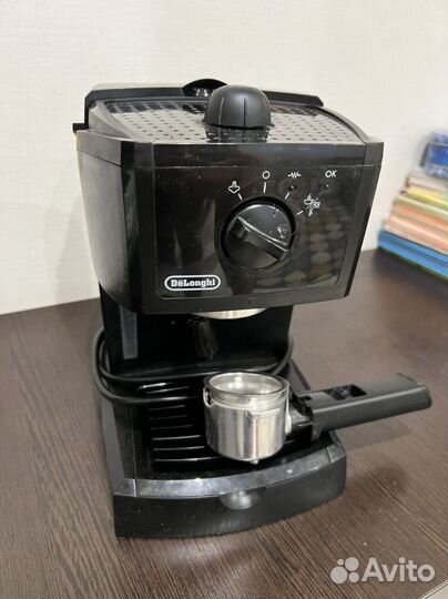Кофеварка рожковая delonghi