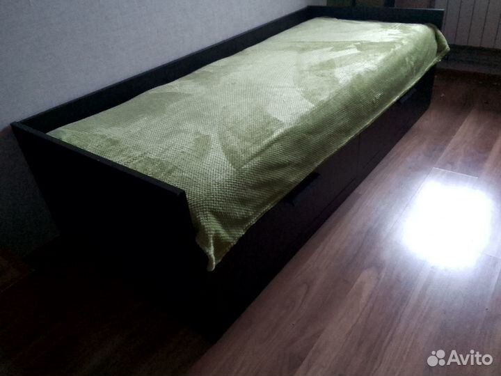 Кровать кушетка IKEA бримнэс бу