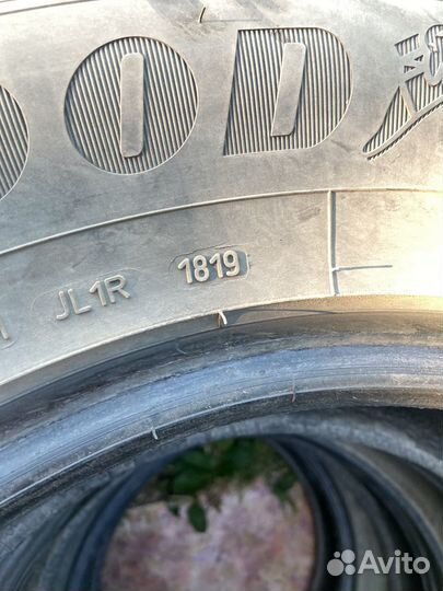 Goodyear UltraGrip Ice Arctic SUV 265/65 R17 112T