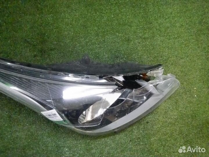 Фара правая KIA Rio 4 (2017-2020) галоген