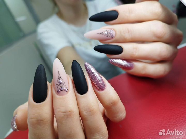 Маникюр, педикюр, наращивание ногтей