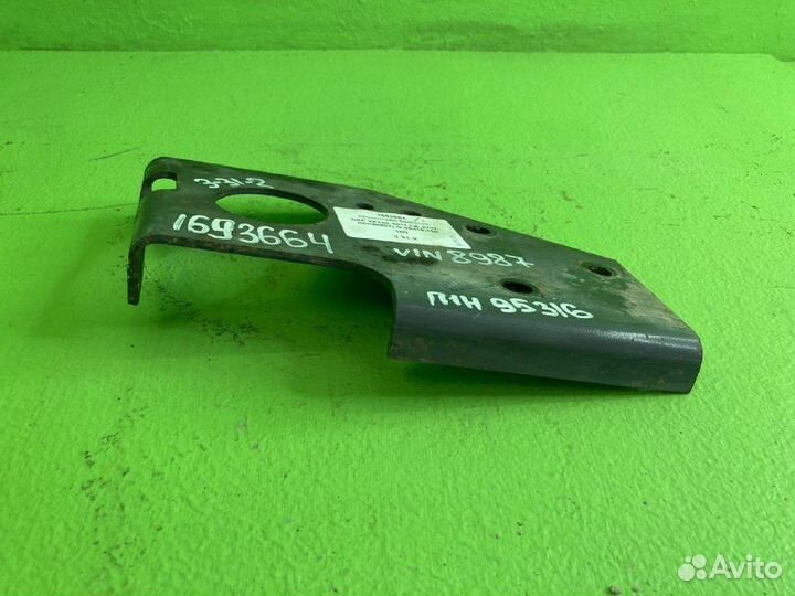 Кронштейн бампера DAF XF105