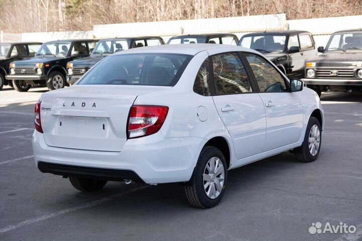 LADA Granta 1.6 МТ, 2024