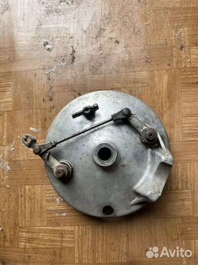 Лапка тормоза, бак мотоцикла Урал