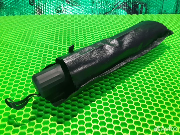 Автомобильный солнцезащитный зонт