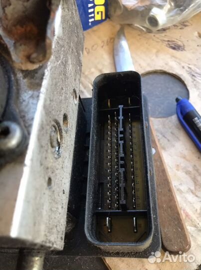 Блок абс infiniti fx 35