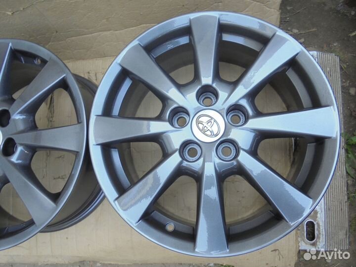 Оригинальные литые диски Toyota Avensis T27 7J R17