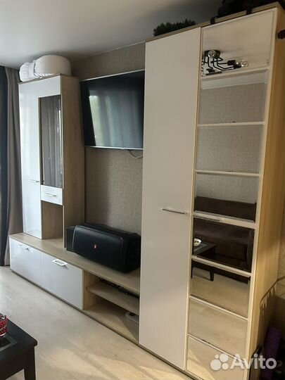 Стенка в гостиную