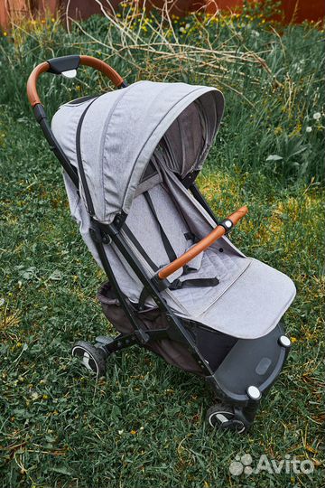 Прогулочная коляска Yoya Plus