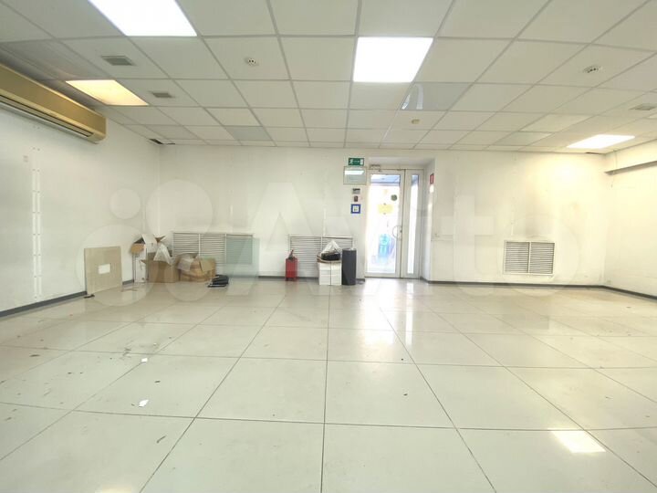 Торговая площадь, 47 м²