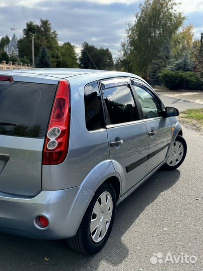 Ford Fiesta 1.4 AMT, 2007, 195 000 км