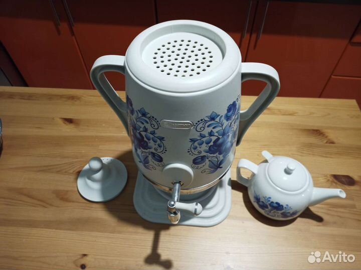 Самовар электрический гжель