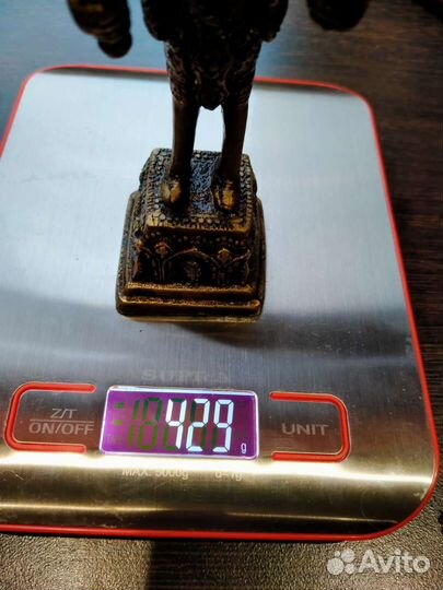 Бронзовая статуэтка воин редкая