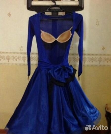 Платье для бальных танцев