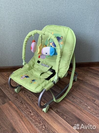 Шезлонг детский Babyton