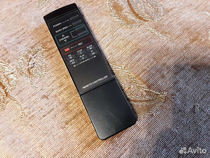 Пульт от видио магнитафона