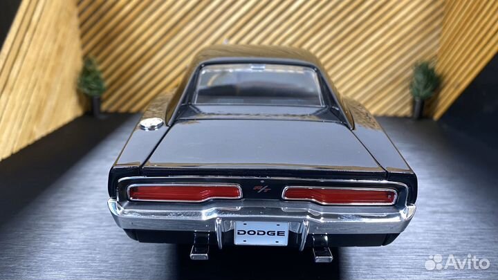 Модель Dodge Charger 