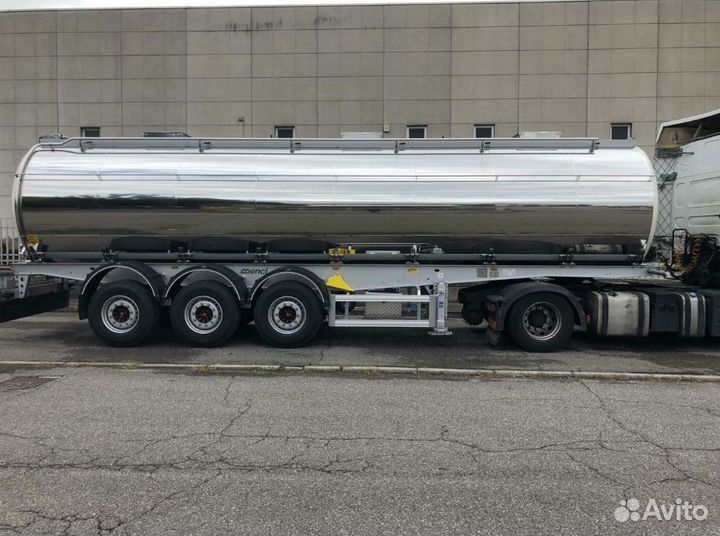 Полуприцеп пищевая цистерна Santi Молоковоз, 2024