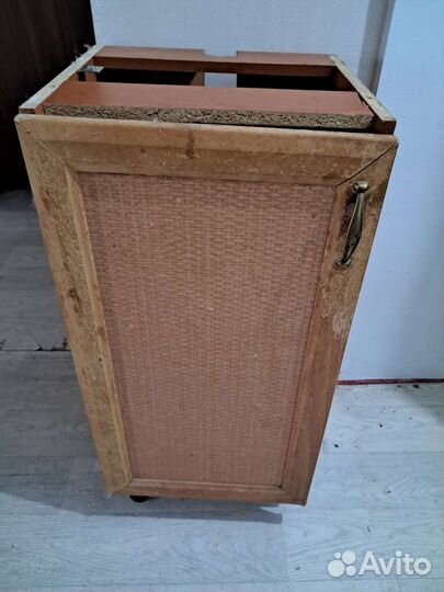 Кухонная тумба