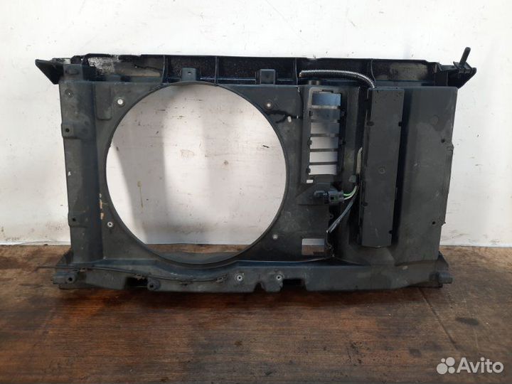 Диффузор (кожух) вентилятора Peugeot 307 хэтчбэк 5