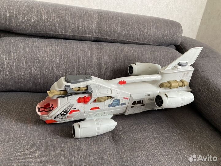 Самолет военный игрушка