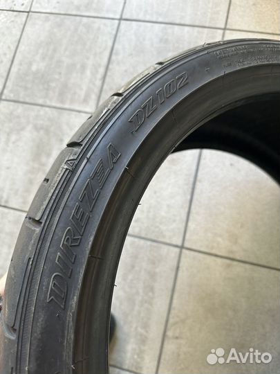 Dunlop Direzza DZ102 255/35 R20