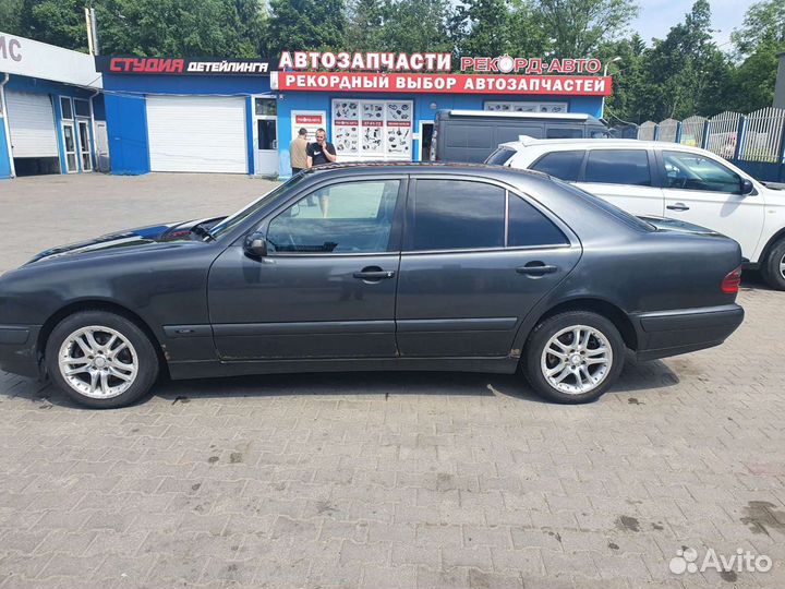 Mercedes-Benz E-класс 2.2 AT, 2002, 270 000 км