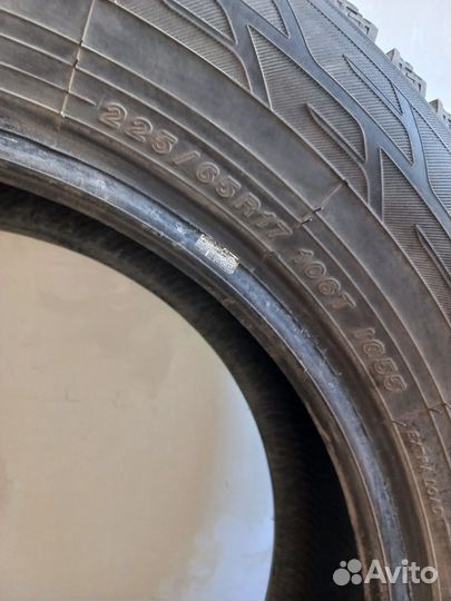 Yokohama 126S 225/65 R17 106