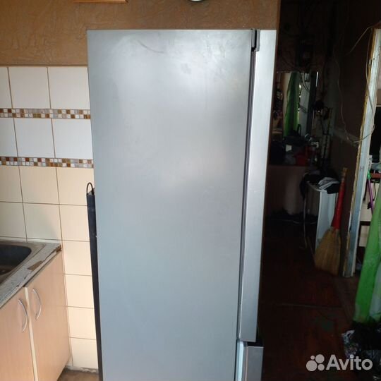 Холодильник бу