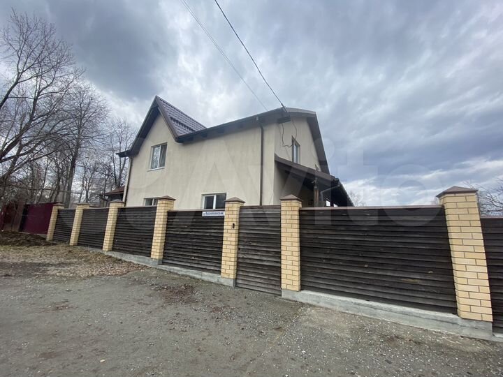 Коттедж 146,9 м² на участке 4 сот.