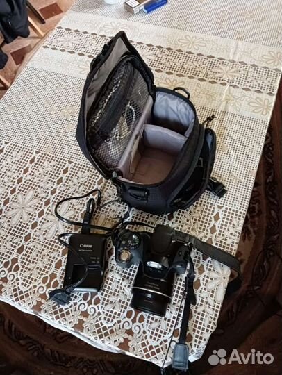 Зеркальный фотоаппарат canon